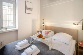 Maya's Flats & Resorts 64 - 3 rooms apartment on Chlebnicka Street Old Town Gdańsk